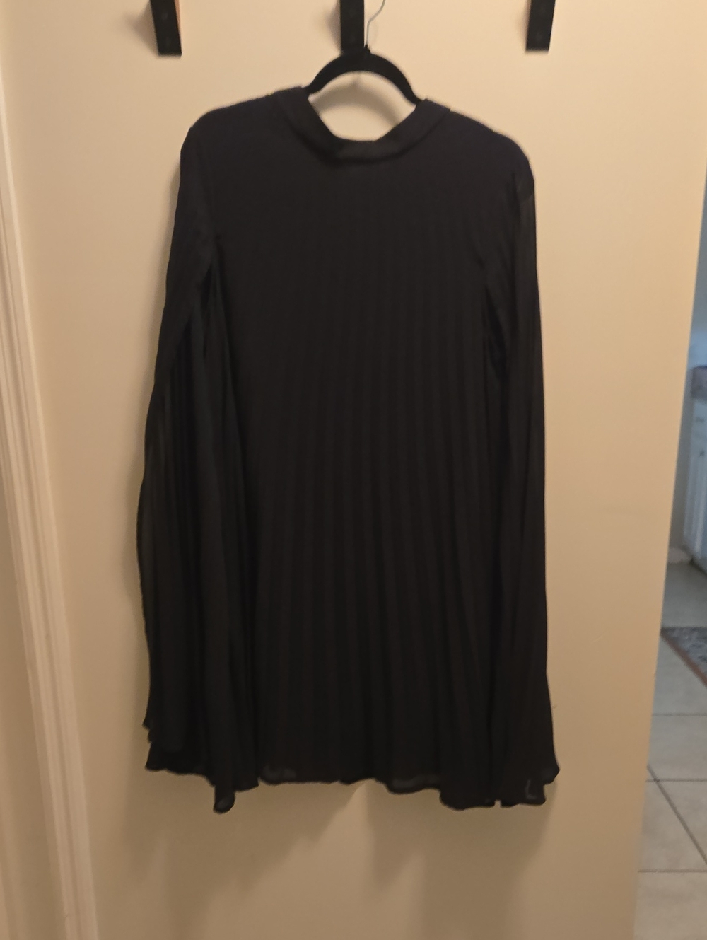 Women’s Black Long-Sleeve Pleated Cape Dress